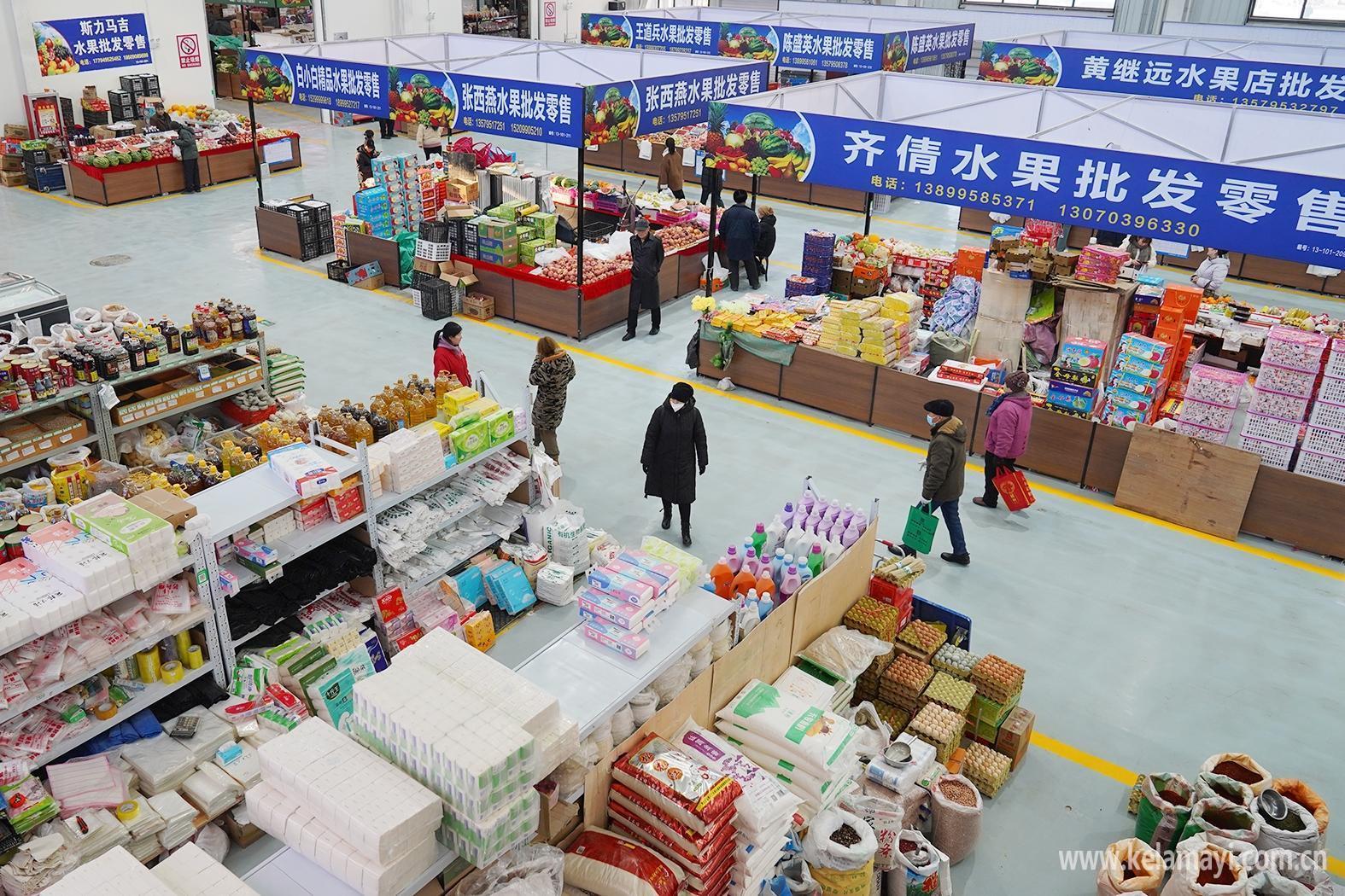 市農(nóng)副產(chǎn)品批發(fā)市場(chǎng)全面恢復(fù)營業(yè)，貨品充足保障供應(yīng)